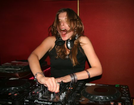 Miss Flame - Live Techno Mix (for Mp3passion.net)